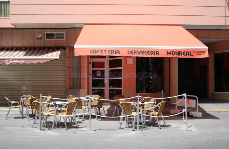 Cafetería Cervecería Monreal
