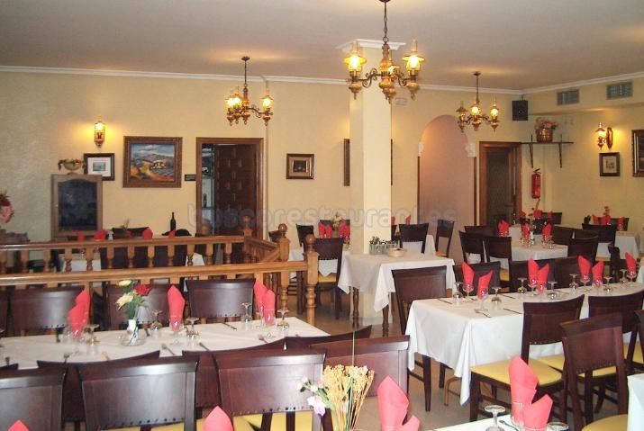 Hostal Restaurante Cerezo