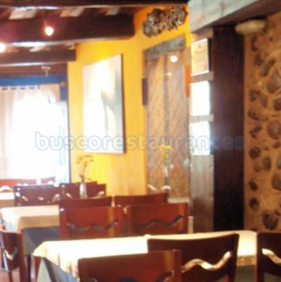 cache guardarropa agencia Restaurante: La Puerta del Perdón | Villafranca del Bierzo