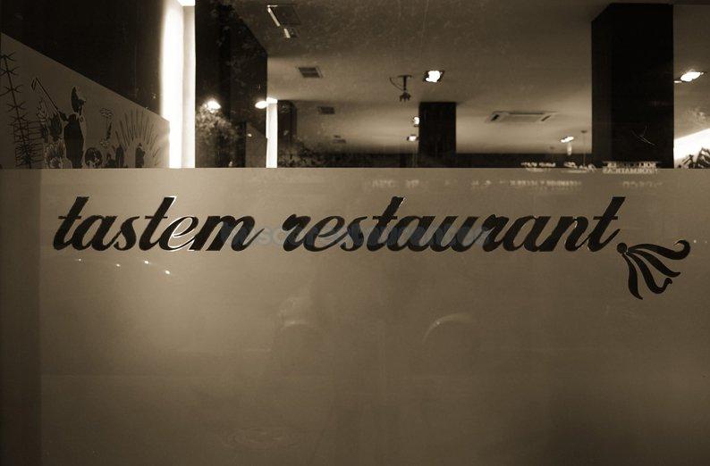 Tastem Restaurant