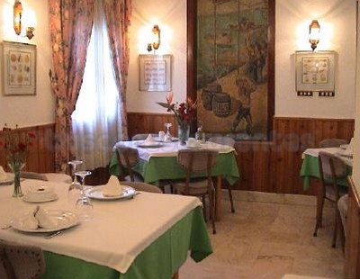 Tropical Hostal Restaurante.  Motril / Granada.